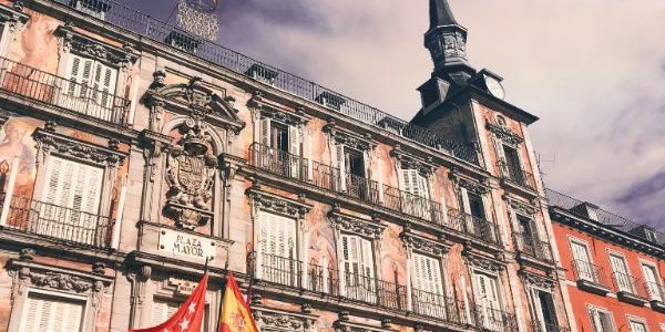 Aids from the CAM to maintain employment in front of the Covid-19