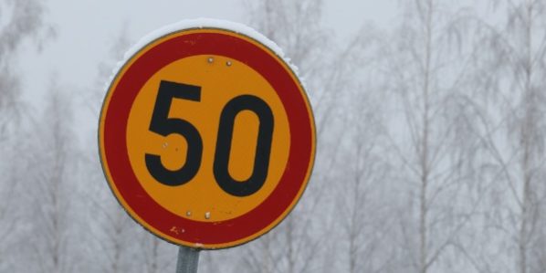 La maldición del empleado 50