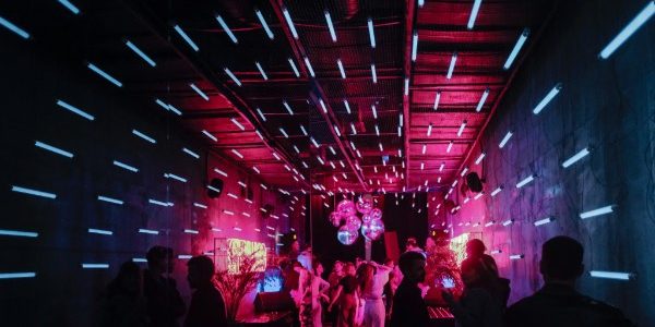 Opening and closing hours of premises and public shows in Madrid 2022 Opening and closing hours of premises and public shows in Madrid 2022